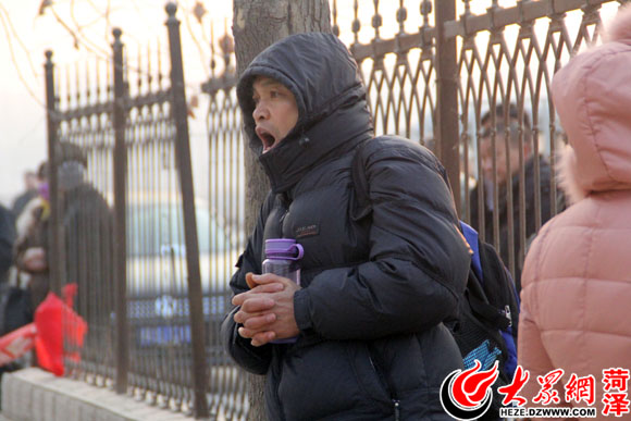 孩子,加油吧,老爸只能幫你到這了!” 孩子,加油吧,老爸只能幫你到這了!”